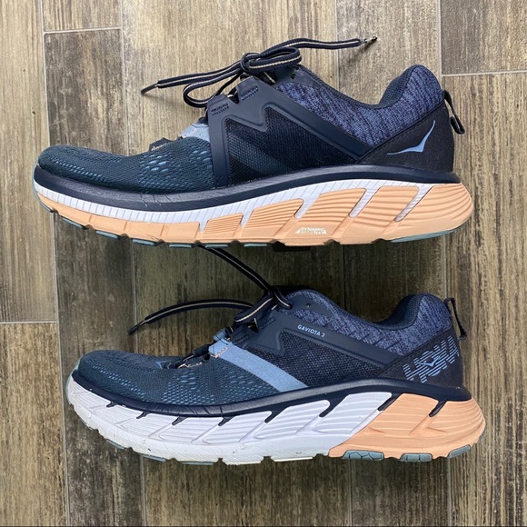 running shoes cushion level